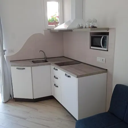 Casta Diva Apartment *